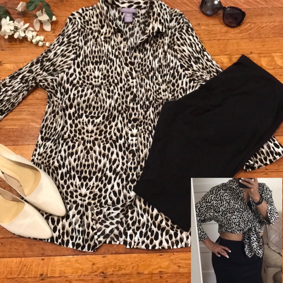 Leopard Mid-Length Three-Quarter Sleeve Blouse - Picture 8 of 8